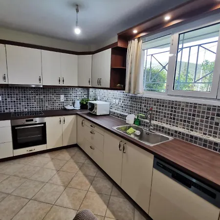 George's House Dom wakacyjny Kími