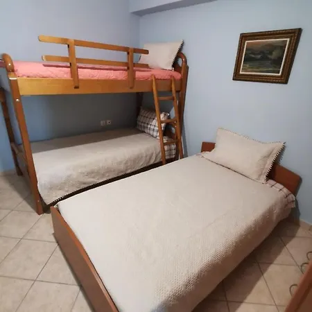 Nyaraló George's House Kími