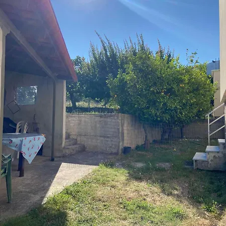 Nyaraló George's House